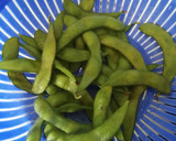 Foto del paso 2 de la receta: Huevo nube con edemame y berenjena