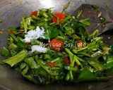Foto langkah ke 5 dari resep 75. Tumis Kangkung Terasi Saos Tiram.