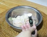 Foto langkah ke 1 dari resep Bubur Ayam Hong Kong Rice Cooker.