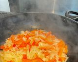 Foto del paso 3 de la receta: Wok de setas, con magret y fideos chinos