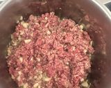 A picture of step 1 of Lebanese Spinach Stew with Rice.
