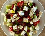 Une image de l'étape 5 de Salade grecque.