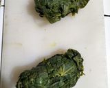 Foto langkah ke 2 dari resep Sayur Daun Singkong Bumbu Kuning.
