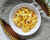 Foto langkah ke 3 dari resep Scrambled Egg.