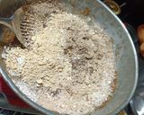 A picture of step 5 of Dates Almond Roll.