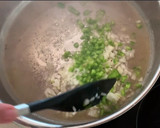 Foto del paso 1 de la receta: Arroz meloso con chipirones y langostinos