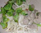 Tumis Brokoli Baso Jamur Tiram Putih langkah memasak 3 foto