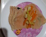 Foto del paso 4 de la receta: Milanesa de pollo empanizado relleno de verduras