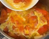A picture of step 4 of Vietnamese Tomato Egg-drop Soup | Canh Cà Trứng.
