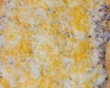 A picture of step 5 of Breakfast pizza.