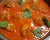 Foto del passaggio 2 della ricetta Bucatini con polpette al pomodoro e cacio-ricotta