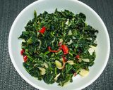 Foto langkah ke 5 dari resep Tumis Kale ala Chef Turnip.