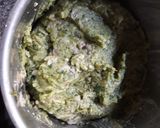 A picture of step 3 of Iceberg Lettuce Falafel Sandwich.