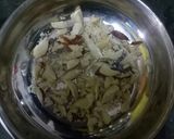 A picture of step 3 of Maggi ghujiya.