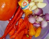 Foto langkah ke 1 dari resep Sambel Tomat Terasi Spesial.