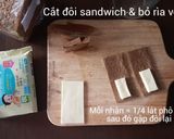 Hình bước làm 2 của món Sandwich đen nhân phô mai tách muối