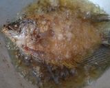 Foto langkah ke 1 dari resep Pecak Gurame khas Betawi.