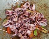 Foto langkah ke 9 dari resep Oseng Cumi Pete Pedas.