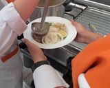 Foto langkah ke 7 dari resep (2) Pho Bo.