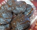 A picture of step 4 of Melting chocolate idli.
