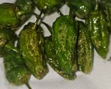 Foto del paso 4 de la receta: Pimiento de padrón adobados con boquerones