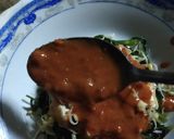 Foto langkah ke 5 dari resep Rujak Kangkung Khas Cirebon.