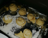 A picture of step 2 of Soft layered chapati.