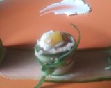 Foto del paso 6 de la receta: Rollitos de pepino con atún queso crema