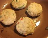 Foto del paso 5 de la receta: Tortas de Pollo