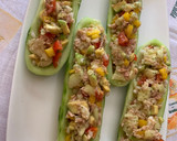 Foto del paso 3 de la receta: Pepinos rellenos de atún