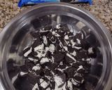 Foto del paso 3 de la receta: Postre de oreo con frutillas y crema