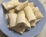 Foto langkah ke 5 dari resep Lumpia kampung (isi tahu dan ebi).