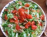 Foto del paso 2 de la receta Ensalada de escarola y granada con vinagreta de cúrcuma