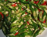 Foto langkah ke 1 dari resep Tumis bunga pepaya.