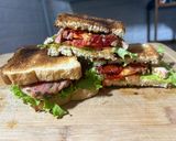 Foto del paso 4 de la receta: 🍗Sándwiches Arrolladito de Pollo ✅