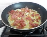 Foto del paso 8 de la receta: Chuletas de cerdo con crema de champiñones