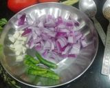 A picture of step 2 of Masaledar Bhindi.