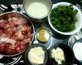A picture of step 1 of Methi Chicken Malai.
