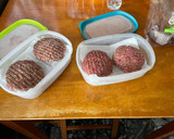 Foto del paso 1 de la receta: Hamburger Homemeda rellenos de queso suizo
