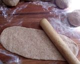 Foto langkah ke 6 dari resep Almonds Flaky Heart Shaped Bread #pr_tirotiii.
