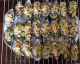 A picture of step 3 of 550. California Farm Broiled Green Lip Mussels.