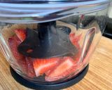 Une image de l'étape 1 de Granité aux fraises.