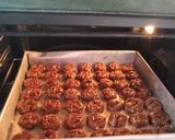 Foto langkah ke 5 dari resep Chocochips Peanut Cookies.