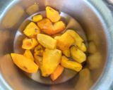 લીલી હળદર નું અથાણું (Lili Haldar Athanu Recipe In Gujarati) રેસીપી સ્ટેપ2ફોટો