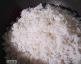 A picture of step 7 of Beetroot Pulao.