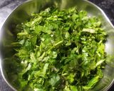 A picture of step 6 of Buttery bhaji bun.