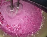Foto langkah ke 3 dari resep Bolu air buah naga no oven.