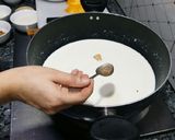 A picture of step 2 of Mango rabri.