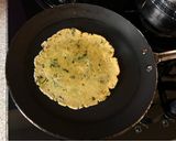 A picture of step 2 of Methi paratha.