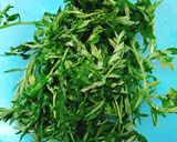 Hình bước làm 3 của món Trứng vịt lộn hầm ngải cứu thuốc bắc